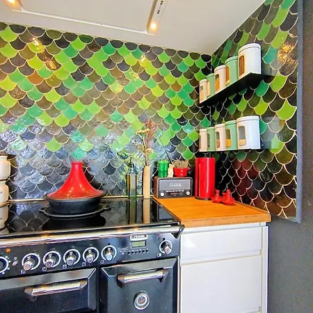 West Heaven Valley *